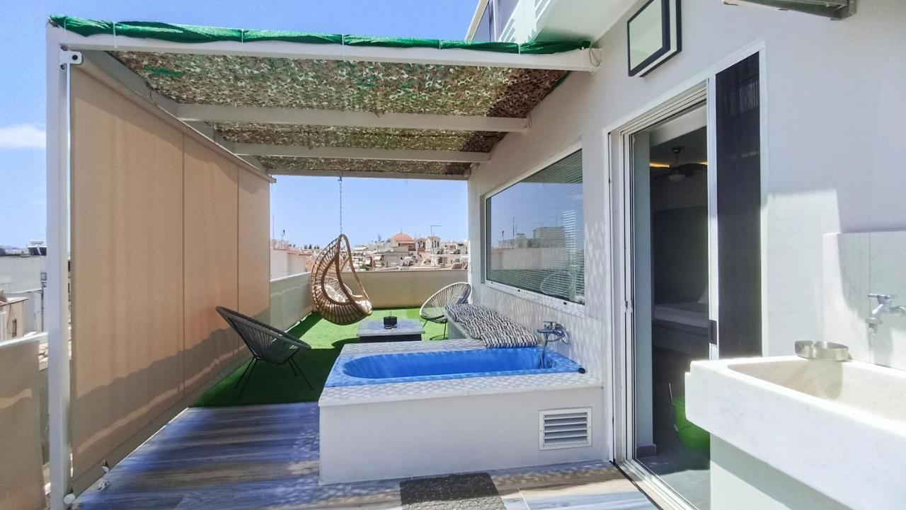 Tiny Penthouse, Big Terrace Kalamata