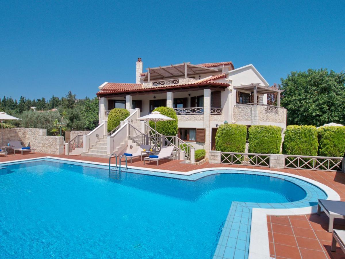 Villa Metapothia *