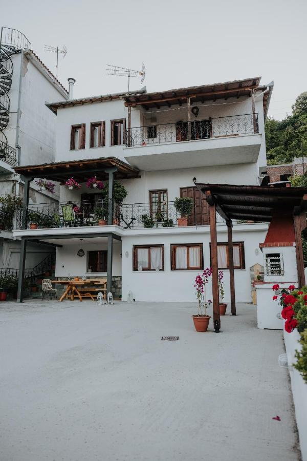 House Of Gardenia Holiday home