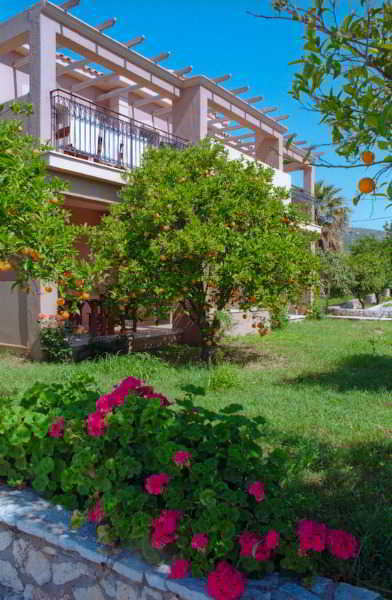 Efrosini Village Hotel 3*