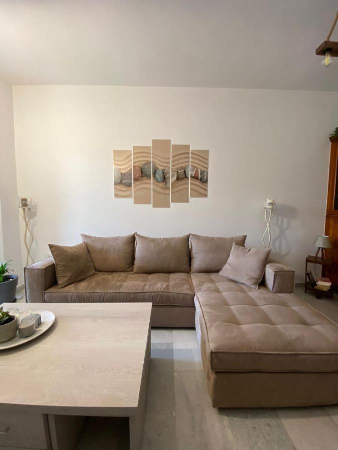 On The Road House Apartment