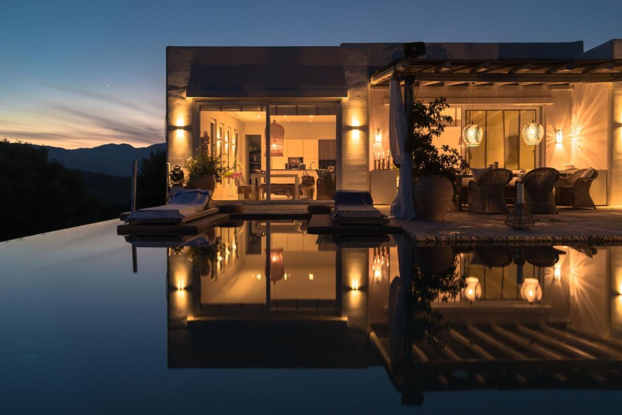 Shangri-la Villa *