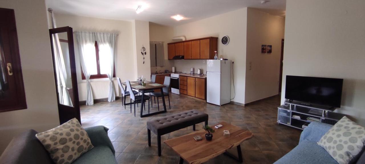 Orange Garden Apartment *
