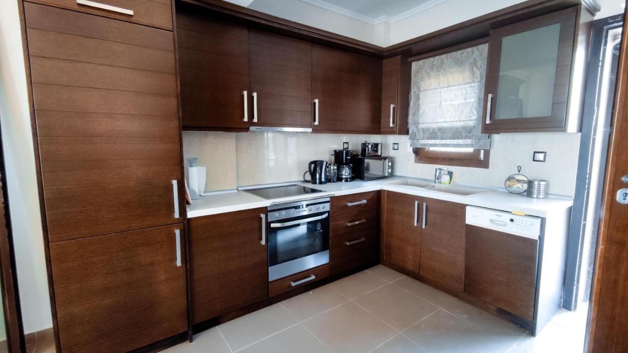Tristan Beachfront House Holiday home Flogita