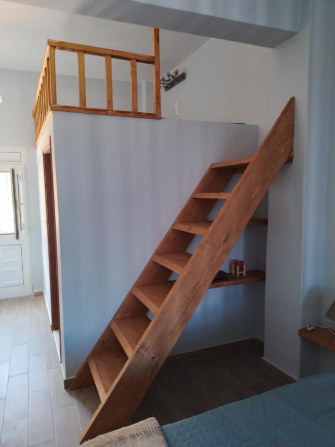 Apartment Manolakis Pizanias Emborios