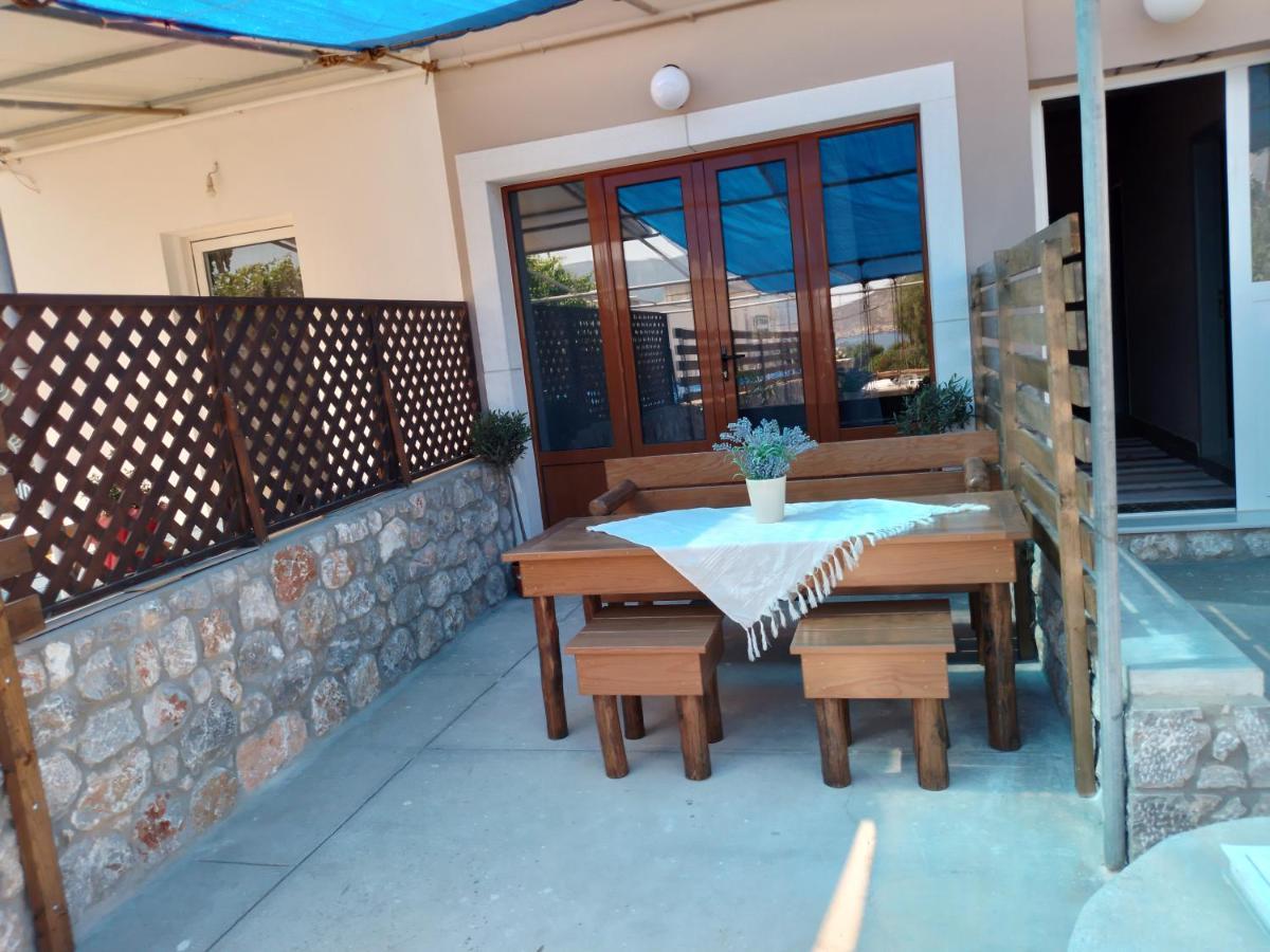 Manolakis Pizanias Apartment *