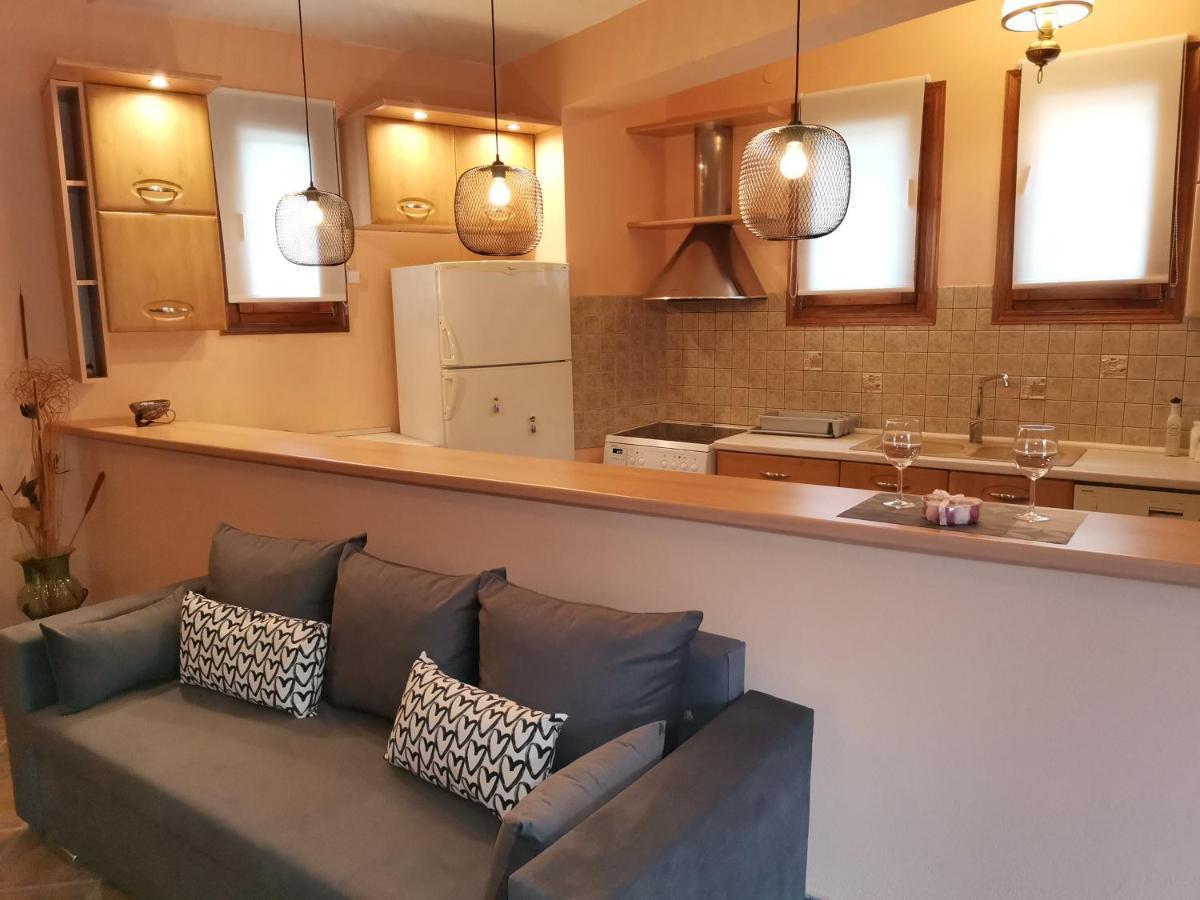 Christie's Ground Floor By The Sea Holiday home Kato Gatzea