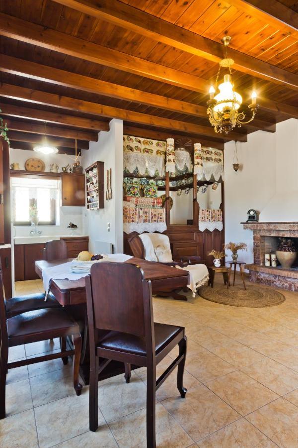 Holiday home Symone *