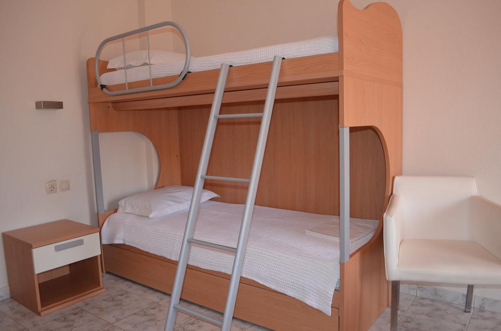 Aparthotel Elanios Zeus 3*