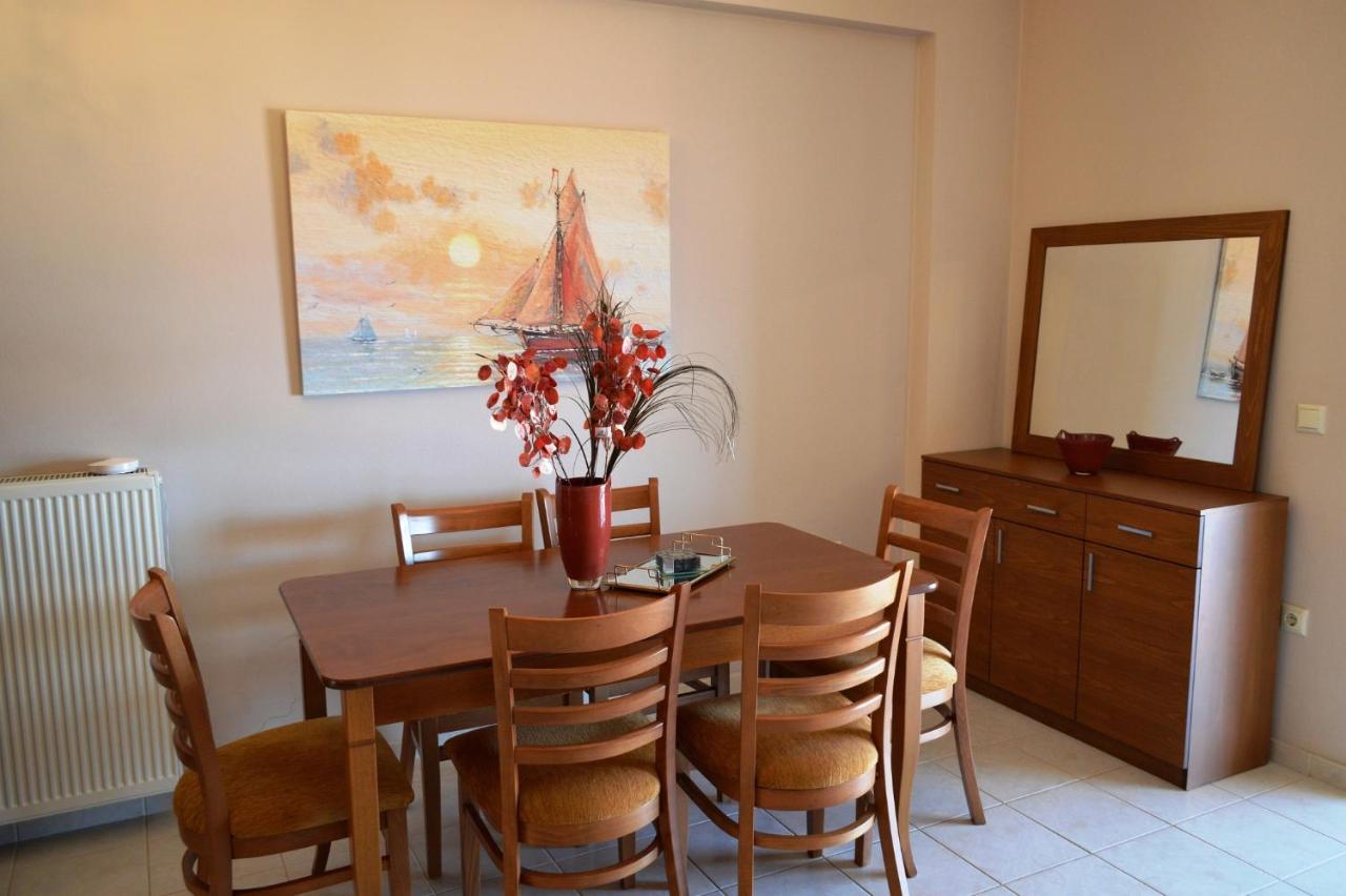 Apartment House, Sea View Ii, Messinias *
