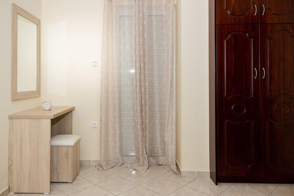 Mavros Molos Seaside Apartment Kissamos