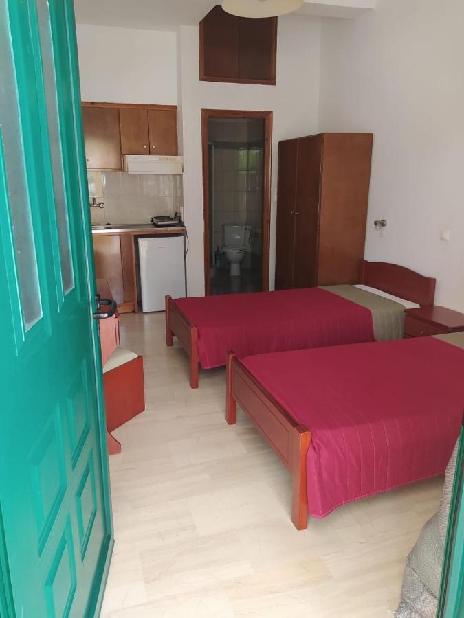 Michalis Place Aparthotel