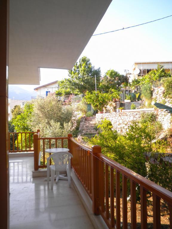 Apartment Kostas Studios