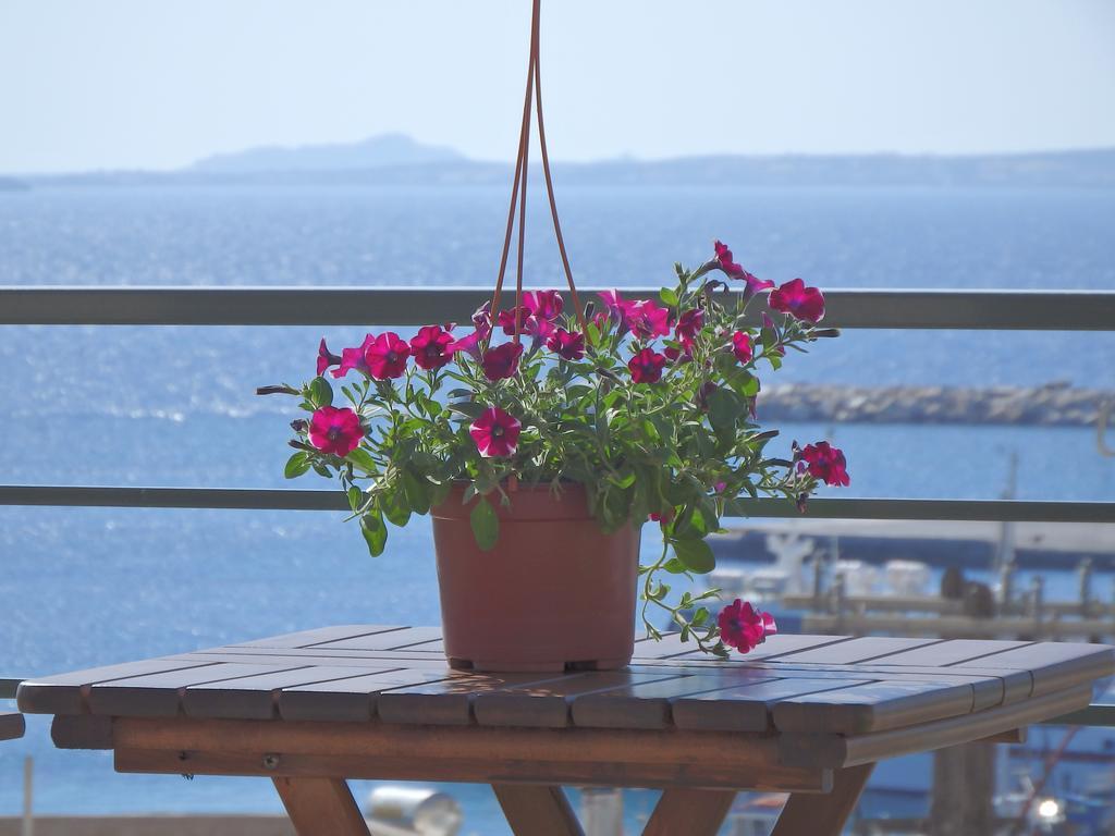 Naxos Illusion Nikos Verikokos Apartment