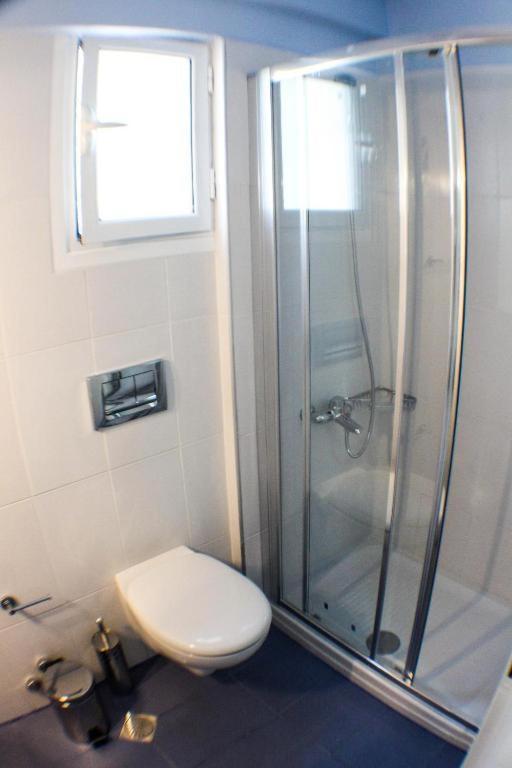 Xristina Studios Apartment
