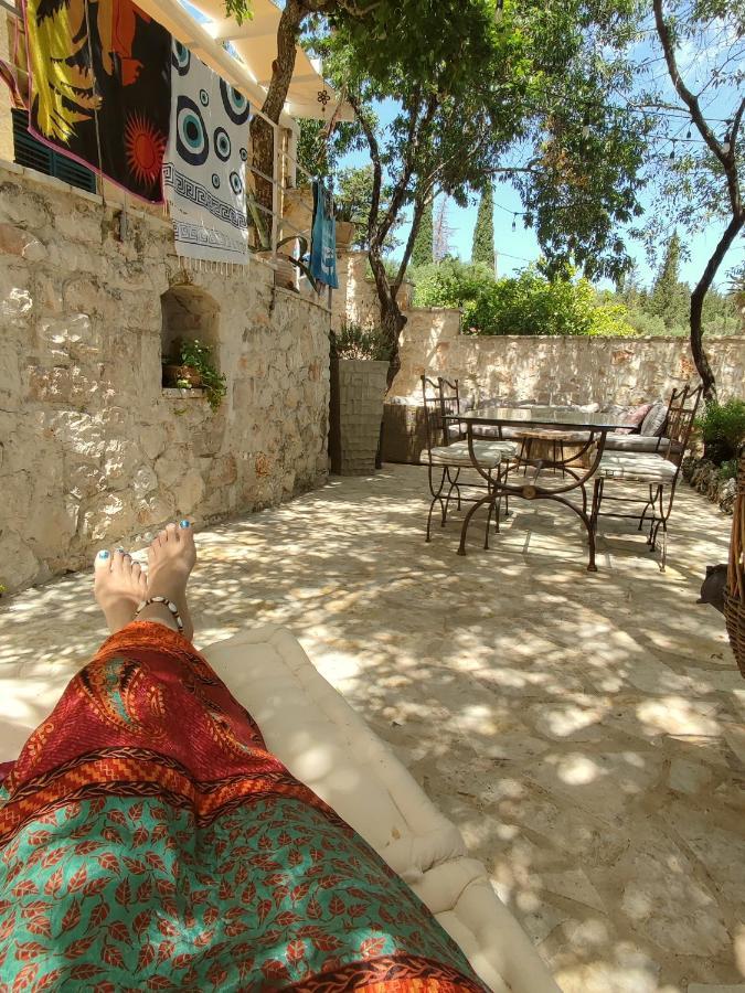 Amygdalo Spiti Agios Nikolaos (Zakynthos)