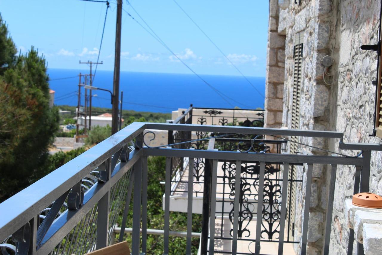 Melita Traditional Stone House * Pyrgos Dirou