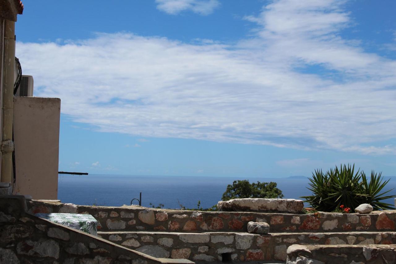Melita Traditional Stone House * Pyrgos Dirou