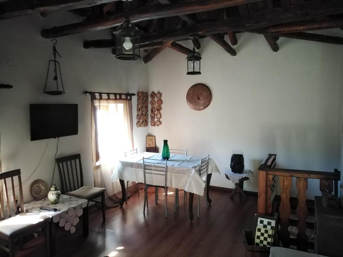 ελαιώνας - Solar Energy House Holiday home Chorefton