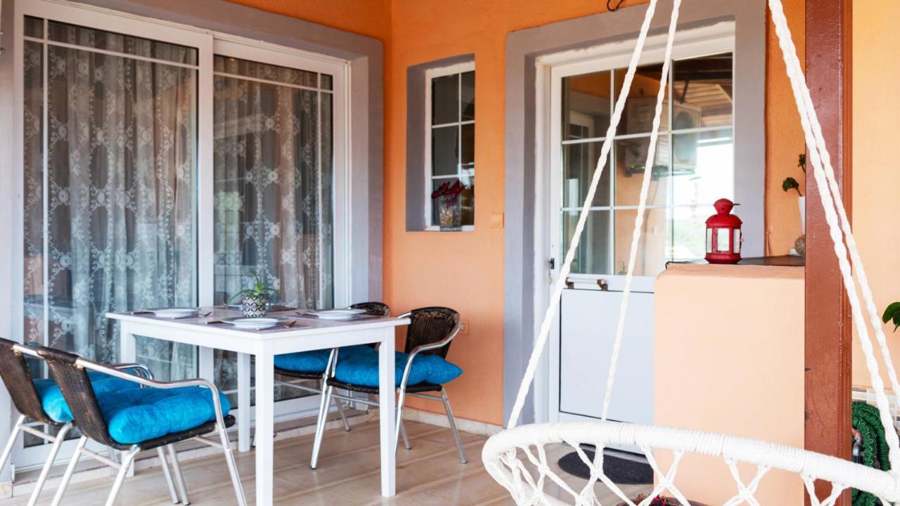 Lovely Traditional House Petriti (Corfu)