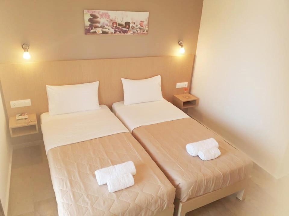 Hotel Lefkimi