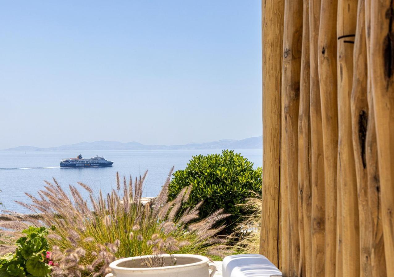 Big Blue Apartment Kionia