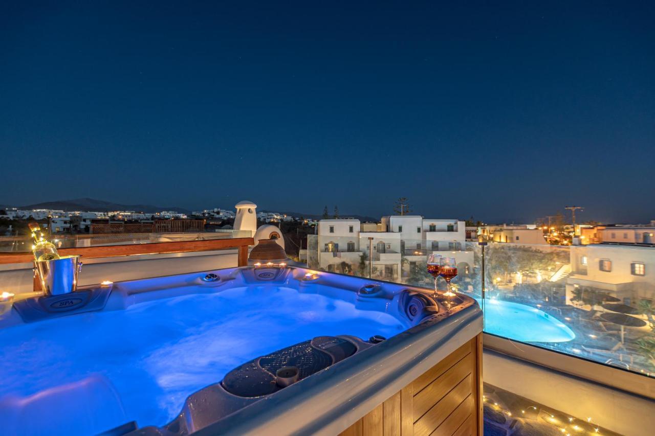 Naxian Queen Luxury & Agia Anna (Naxos)
