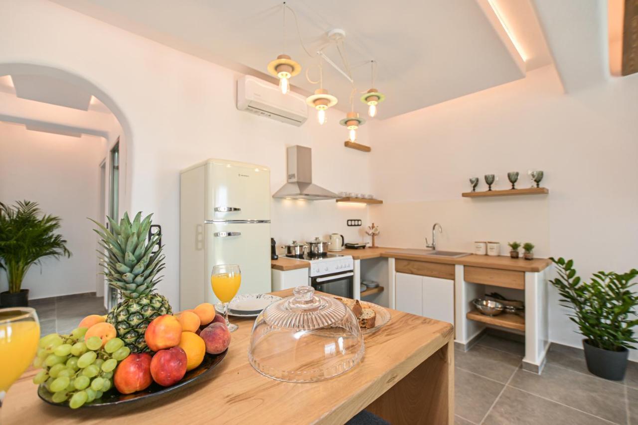 Naxos Pantheon Luxury *