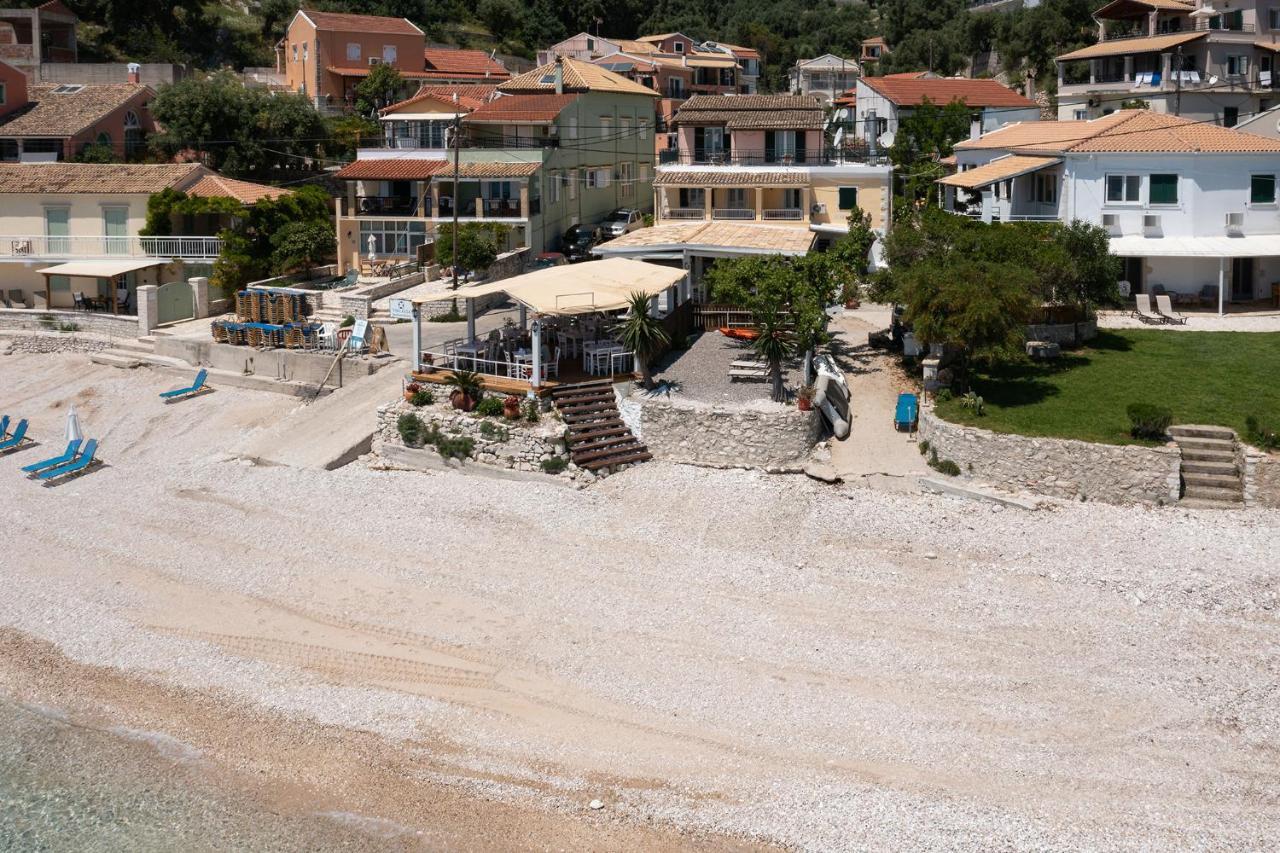 Salt & Sun By Konnect, At Kaminaki * Nisaki (Corfu)
