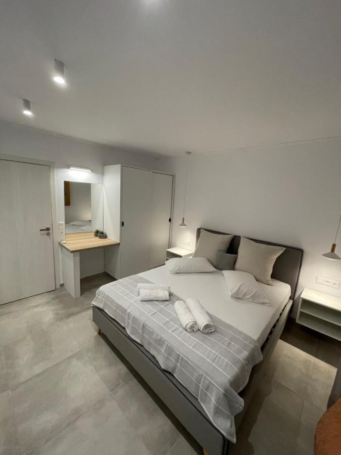 Kefalonian 360° Sunrise Apartment *