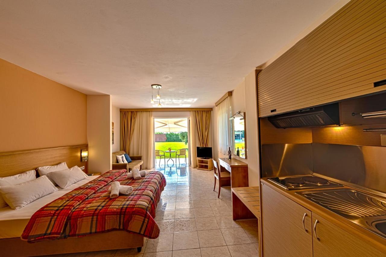 Anilio Plaza