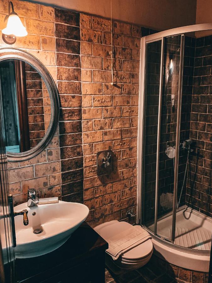 Elena Guest house