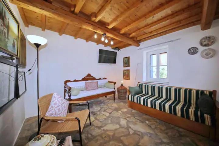 Skopelos Panormos Vassilios