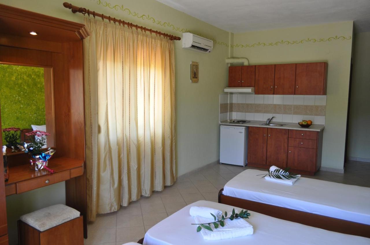 Metaxas Apartment