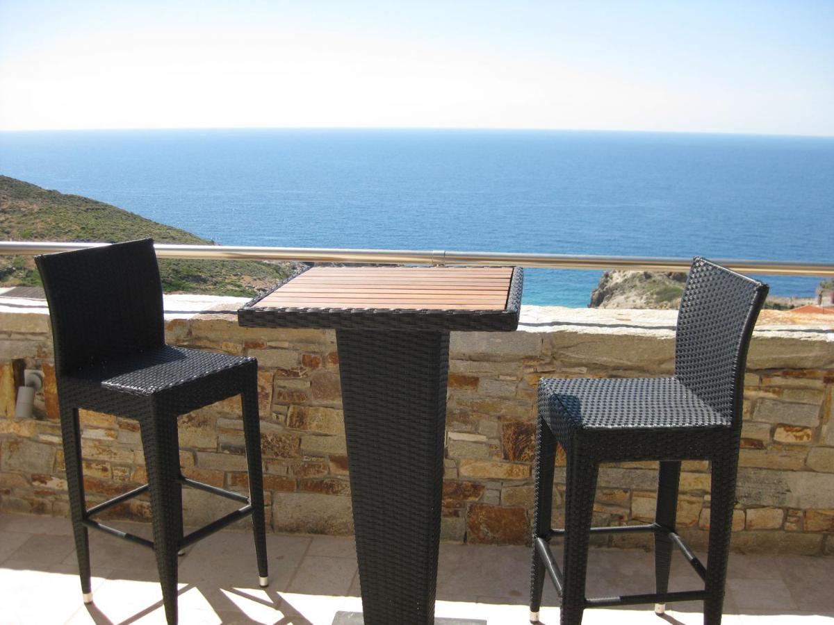 Astra-ferienhaus Mit Grosser Dachterrasse Und Top-ausstattung In Nas * Armenistis (Ikaria)