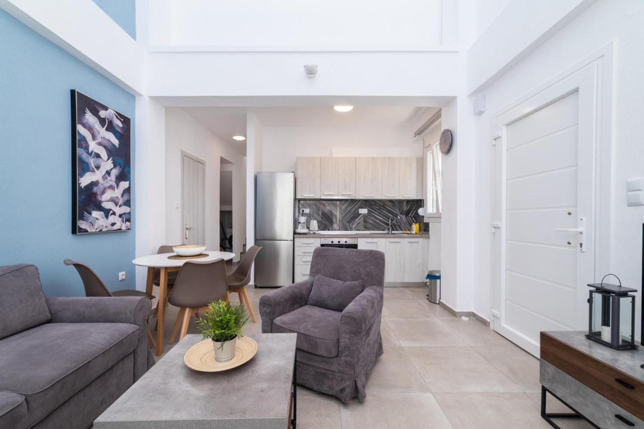 Thalassa & Thalassa Prive Residential Complex Apartment Ofrinion