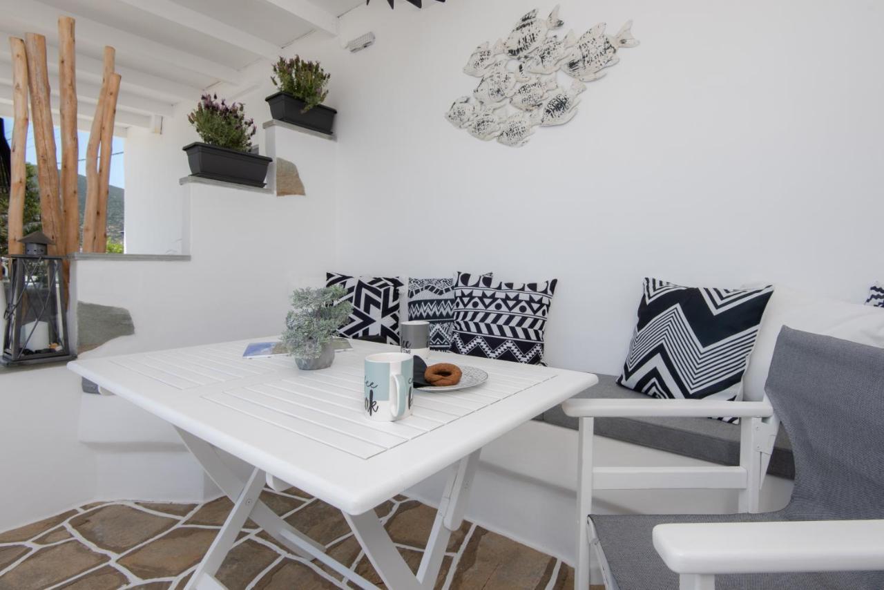 Apartment Miles Away Luxury