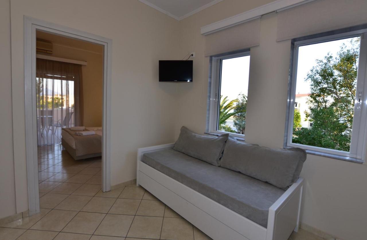 Apartment Flisvos