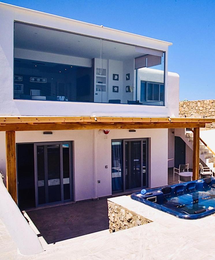 Frankie's Sunrise Villa