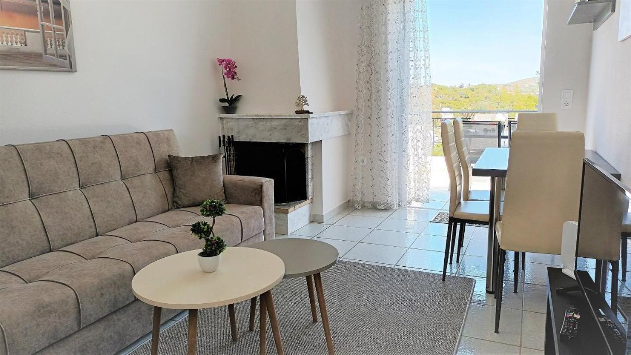 Dea Del Mare Complex In Front Of The Sea. Villa Sounion