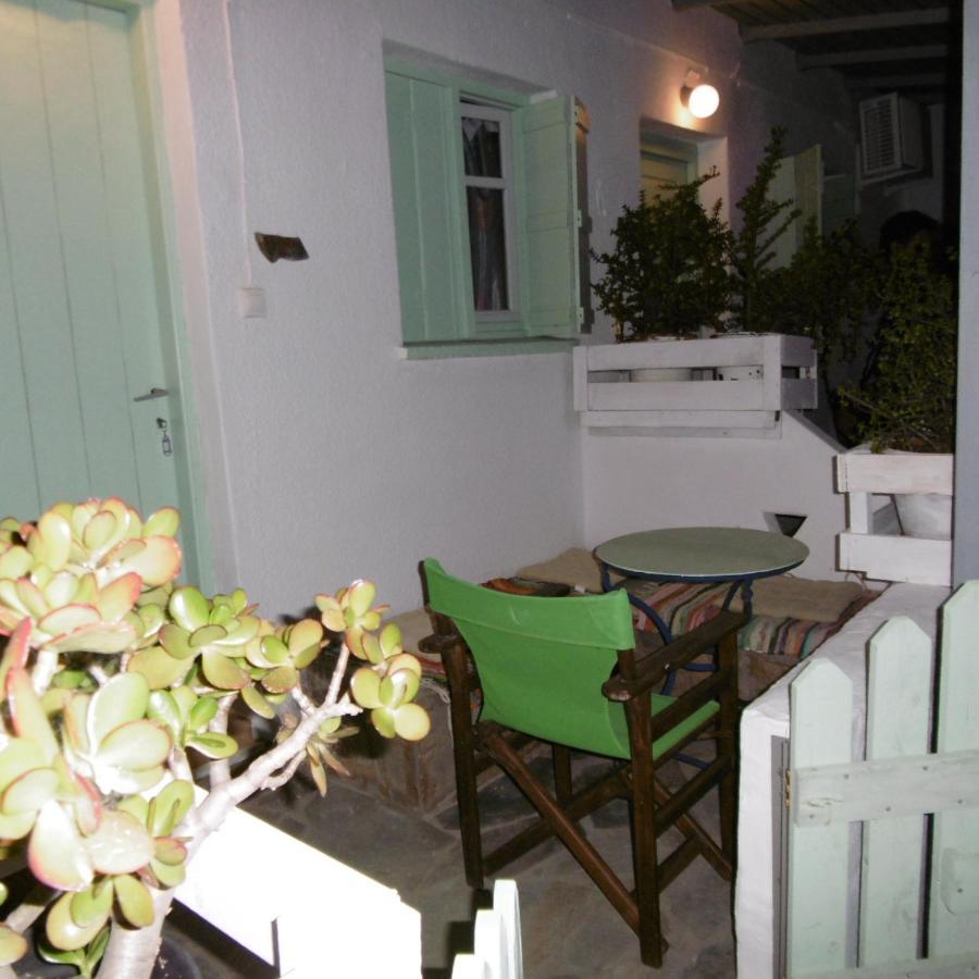 Skyros Panorama Studios Guest house
