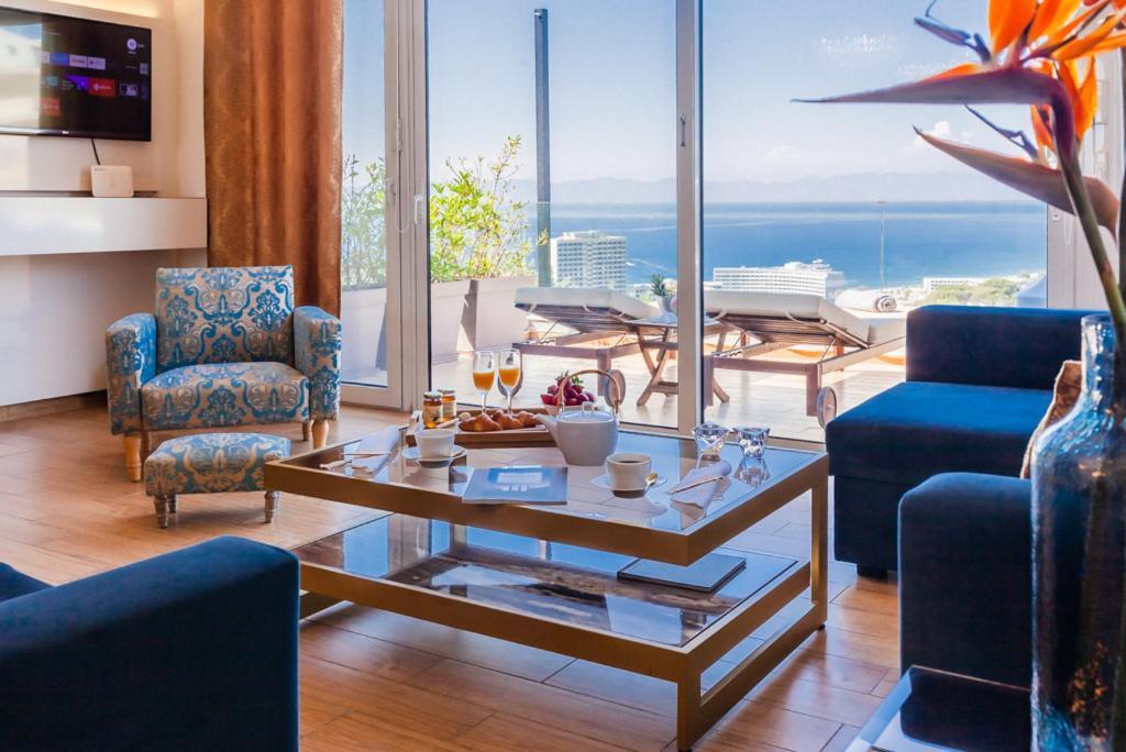 Flyviewflatsgold Privatehottub With Seaview Apartment