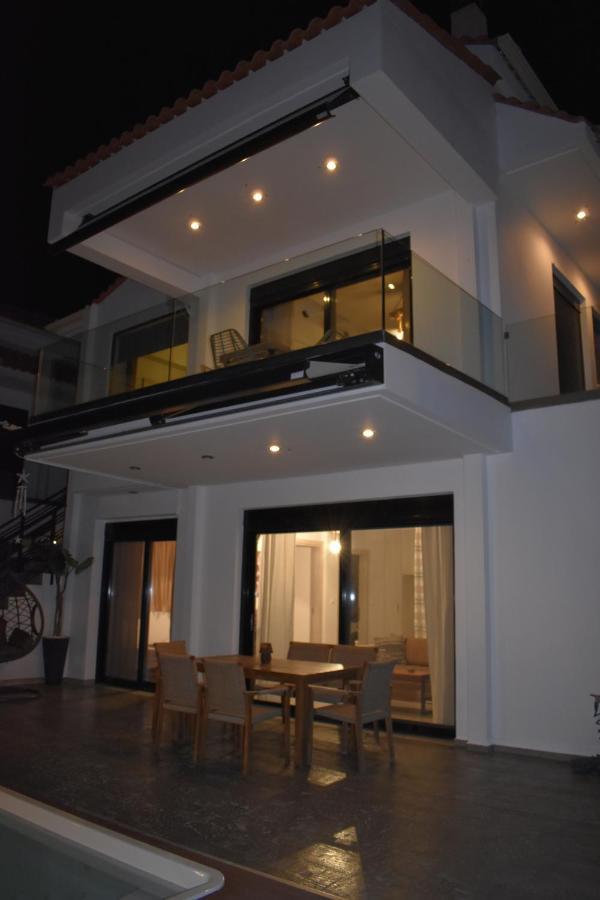 Ionian Hospitality πολυνοη Apartment *