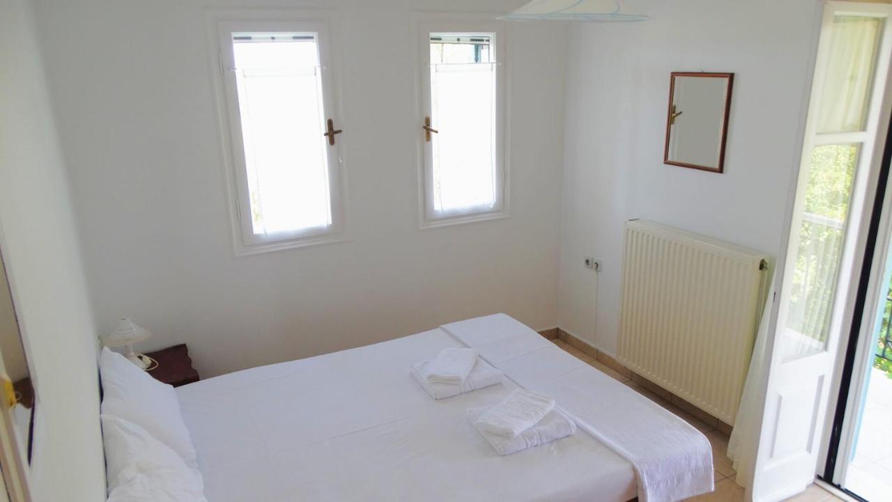 Apartment Agrambeli & *