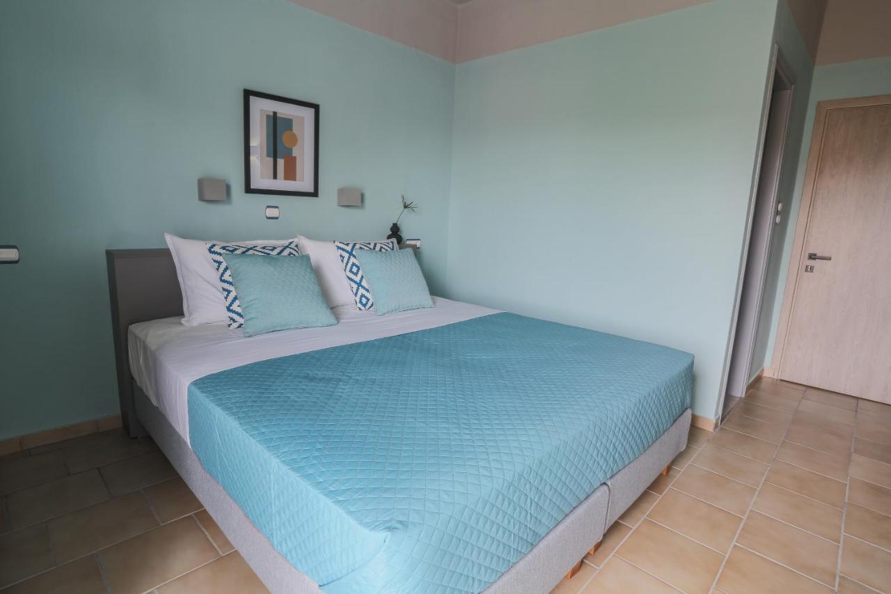 Joya Ofrynio Stylish Guest house Ofrinion