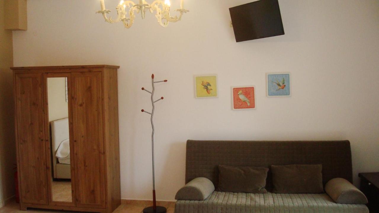 Merlot Village Aparthotel Karia (Lefkada)