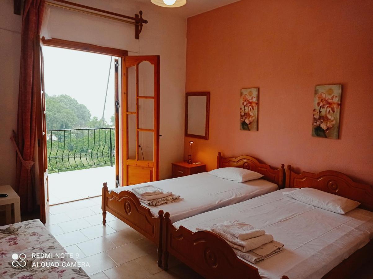 Kandilari Apartment *