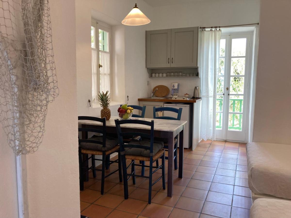 Aparthotel Alkyonis 3*