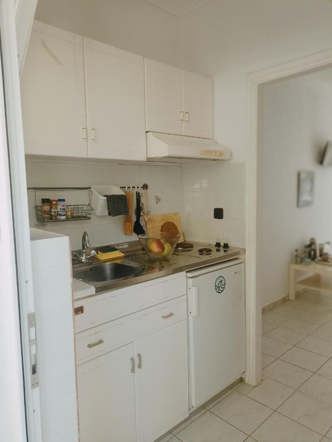 Heras Garden Apartment *