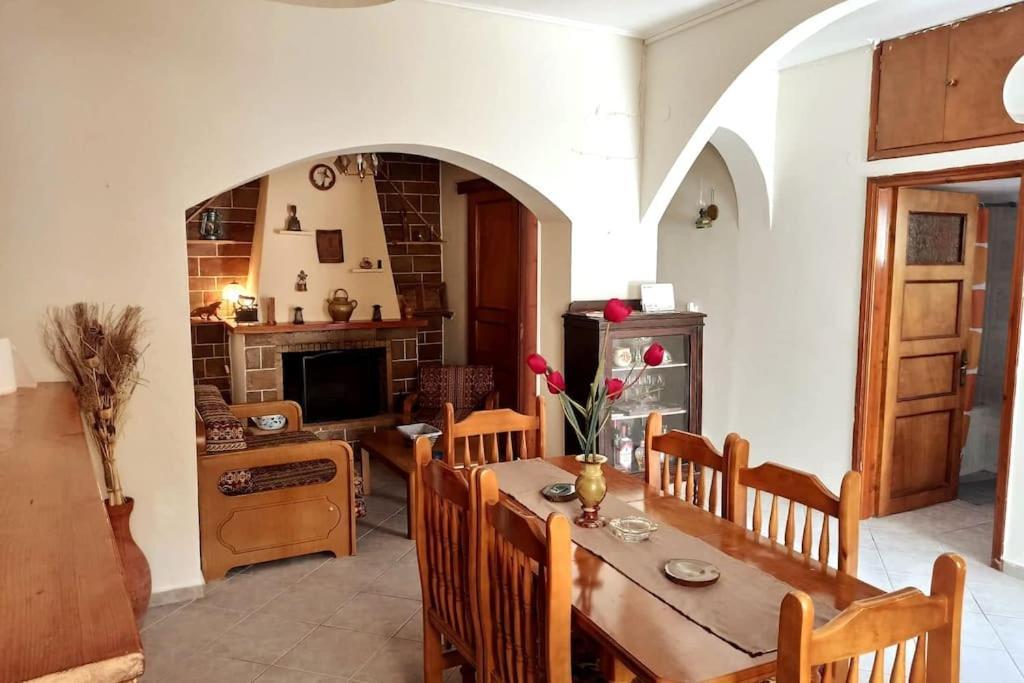 μπαλκόνι του αιγαίου Father's House In * Kymi
